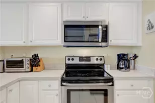 404 Butler Ave, Tybee Island, GA 31328 - Photo 10