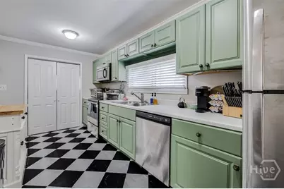 1924 Utah Street, Savannah, GA 31404 - Photo 14