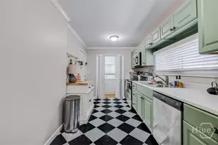 1924 Utah St, Savannah, GA 31404 - Photo 14