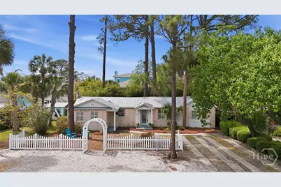 607 Jones Avenue, Tybee Island, GA 31328 - Photo 2
