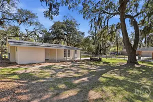 821 Walthour Rd, Savannah, GA 31410 - Photo 26