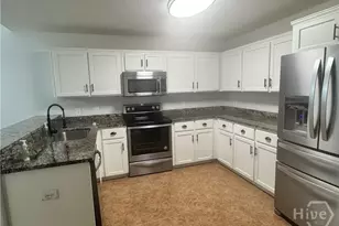 75 Oak Ridge Cir, Richmond Hill, GA 31324 - Photo 16