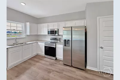 131 Laural Wood Road SE, Allenhurst, GA 31301 - Photo 8