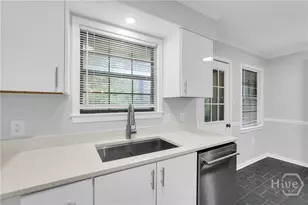 2612 Whatley Ave, Savannah, GA 31404 - Photo 32