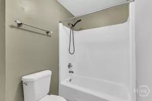 3 Longview Bluff Dr E, Savannah, GA 31419 - Photo 8