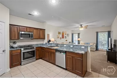 52 Falkland Avenue, Savannah, GA 31407 - Photo 6