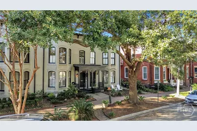621 Tattnall Street, Savannah, GA 31401 - Photo 2