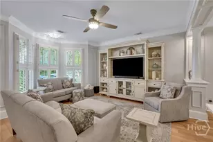 621 Tattnall St, Savannah, GA 31401 - Photo 8