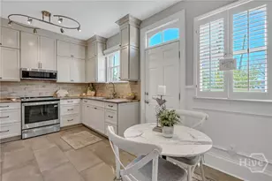 621 Tattnall St, Savannah, GA 31401 - Photo 20