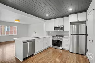 3211 Bull St, Savannah, GA 31405 - Photo 20