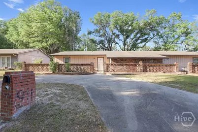 128 Cherokee Cir, Hinesville, GA 31313 - Photo 2