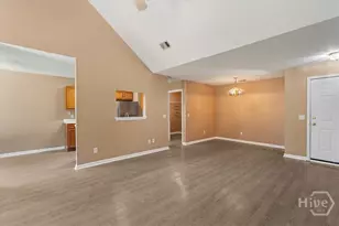 420 Laurel Hill Cir, Richmond Hill, GA 31324 - Photo 10