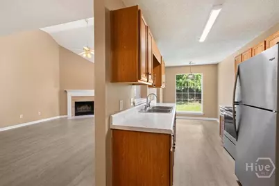 420 Laurel Hill Circle, Richmond Hill, GA 31324 - Photo 8