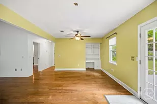 762 Robin Hood Dr, Hinesville, GA 31313 - Photo 6