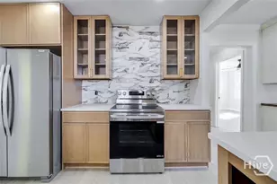 2110 E 56th St, Savannah, GA 31406 - Photo 8