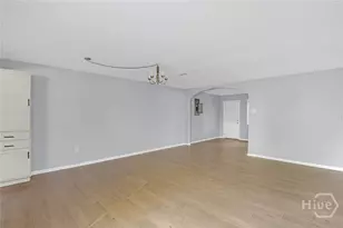 134 Cherokee Cir, Hinesville, GA 31313 - Photo 2