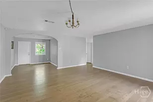 134 Cherokee Cir, Hinesville, GA 31313 - Photo 6