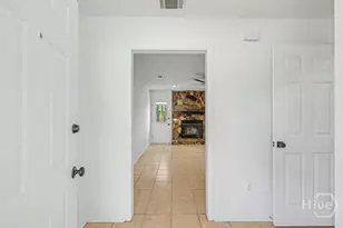 761 Robin Hood Dr, Hinesville, GA 31313 - Photo 2