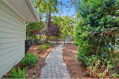 2 Brooks Lane, Savannah, GA 31411 - Photo 6