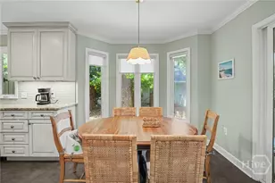 2 Brooks Ln, Savannah, GA 31411 - Photo 18