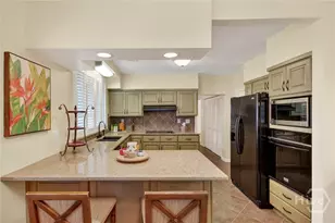 3207 Center St, Thunderbolt, GA 31404 - Photo 14