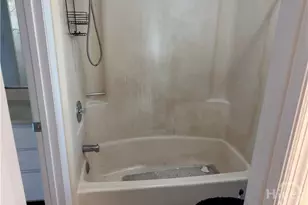 124 Windmill Ln, Savannah, GA 31419 - Photo 8