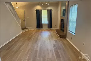 145 Holland Park Cir, Savannah, GA 31419 - Photo 2