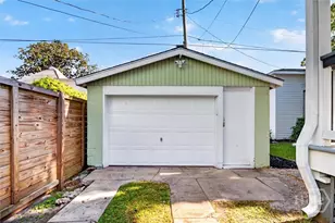 522 E 40th St, Savannah, GA 31401 - Photo 42