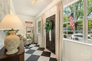 858 E 35th St, Savannah, GA 31401 - Photo 4