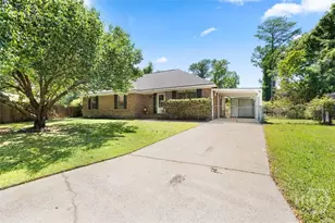 921 Willowbrook Dr, Hinesville, GA 31313 - Photo 2