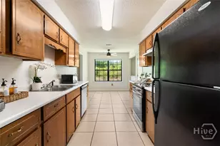 921 Willowbrook Dr, Hinesville, GA 31313 - Photo 8