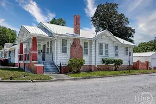 1301 E 38th St, Savannah, GA 31404 - Photo 2