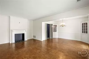 110 E 58th St, Savannah, GA 31405 - Photo 12