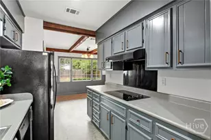 110 E 58th St, Savannah, GA 31405 - Photo 20