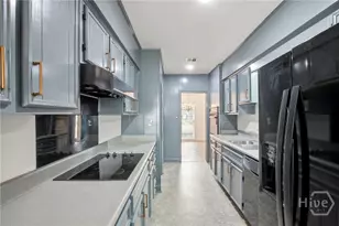 110 E 58th St, Savannah, GA 31405 - Photo 24