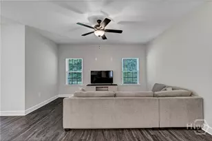 28 Muhly Loop, Richmond Hill, GA 31324 - Photo 8