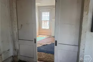 630 E 40th St, Savannah, GA 31401 - Photo 10