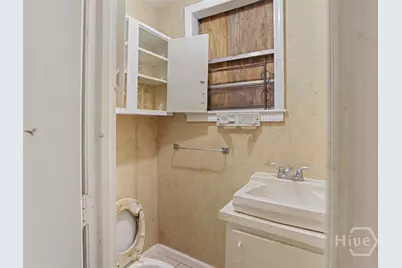 630 E 40th Street, Savannah, GA 31401 - Photo 12
