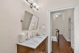 214 W Duffy St, Savannah, GA 31401 - Photo 24