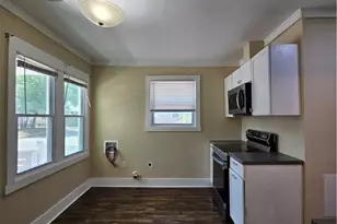 22 W 59th St, Savannah, GA 31405 - Photo 32