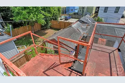 223 W 38th Street, Savannah, GA 31401 - Photo 26