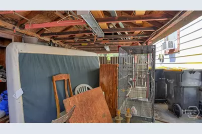 223 W 38th Street, Savannah, GA 31401 - Photo 30