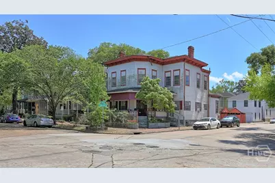 223 W 38th Street, Savannah, GA 31401 - Photo 2