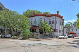 223 W 38th St, Savannah, GA 31401 - Photo 2