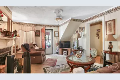 223 W 38th Street, Savannah, GA 31401 - Photo 6