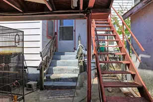 223 W 38th St, Savannah, GA 31401 - Photo 32