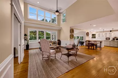 121 Greenview Drive, Savannah, GA 31405 - Photo 2