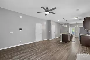224 Brightleaf Cir, Hinesville, GA 31313 - Photo 6