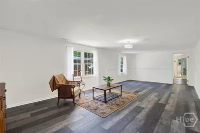 17 Russell Avenue, Savannah, GA 31408 - Photo 4