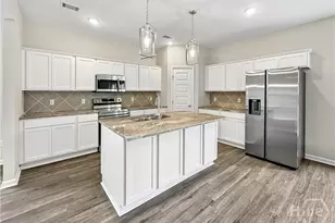 135 Pitchline Dr, Hinesville, GA 31313 - Photo 6